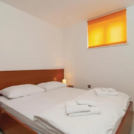 Four-bedroom In Supetar